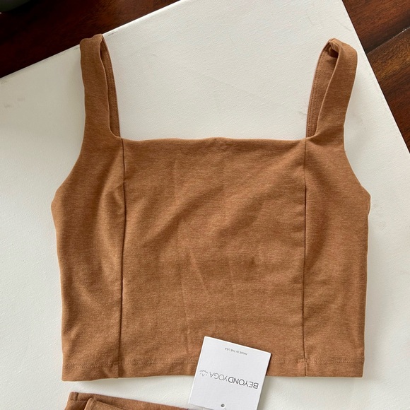 Beyond Yoga Spacedye Caramel Toffee Heather Impress Tank. Size S - Picture 5 of 7
